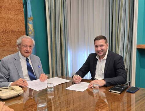 Emesa formaliza una alianza estratégica con la Universidad del Aconcagua